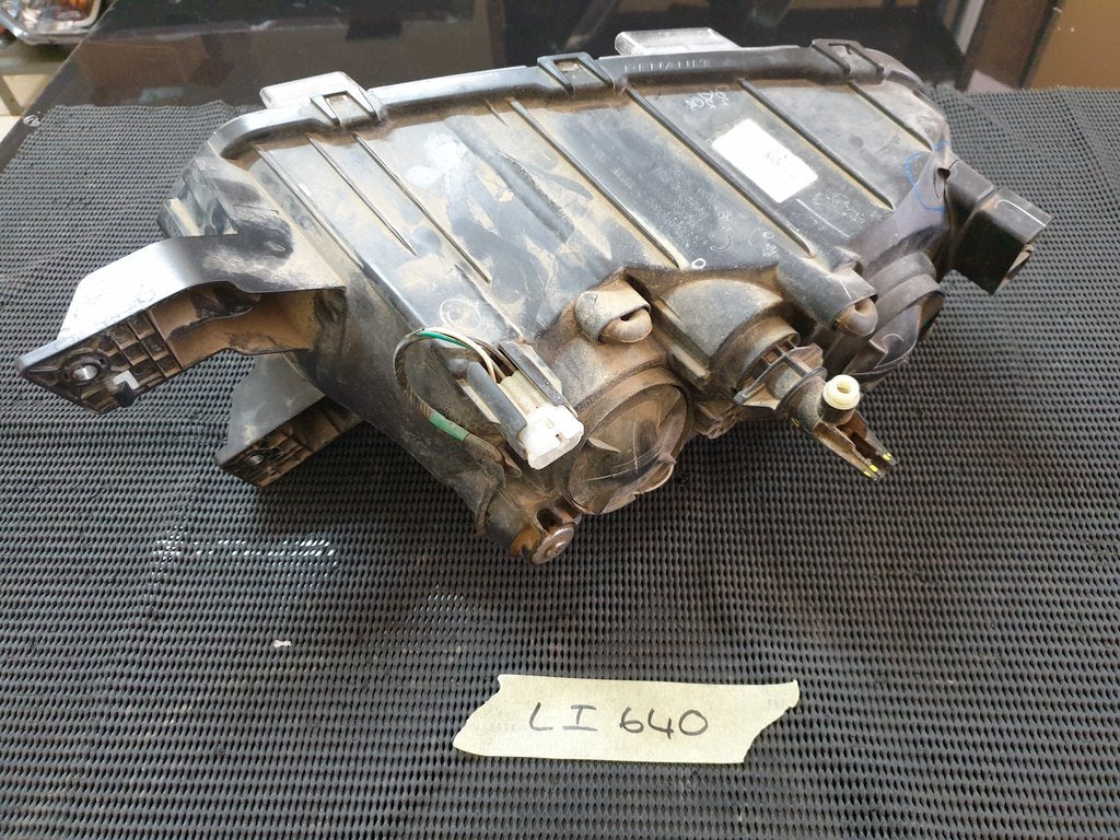 Renault Kwid 2020 Right Headlight