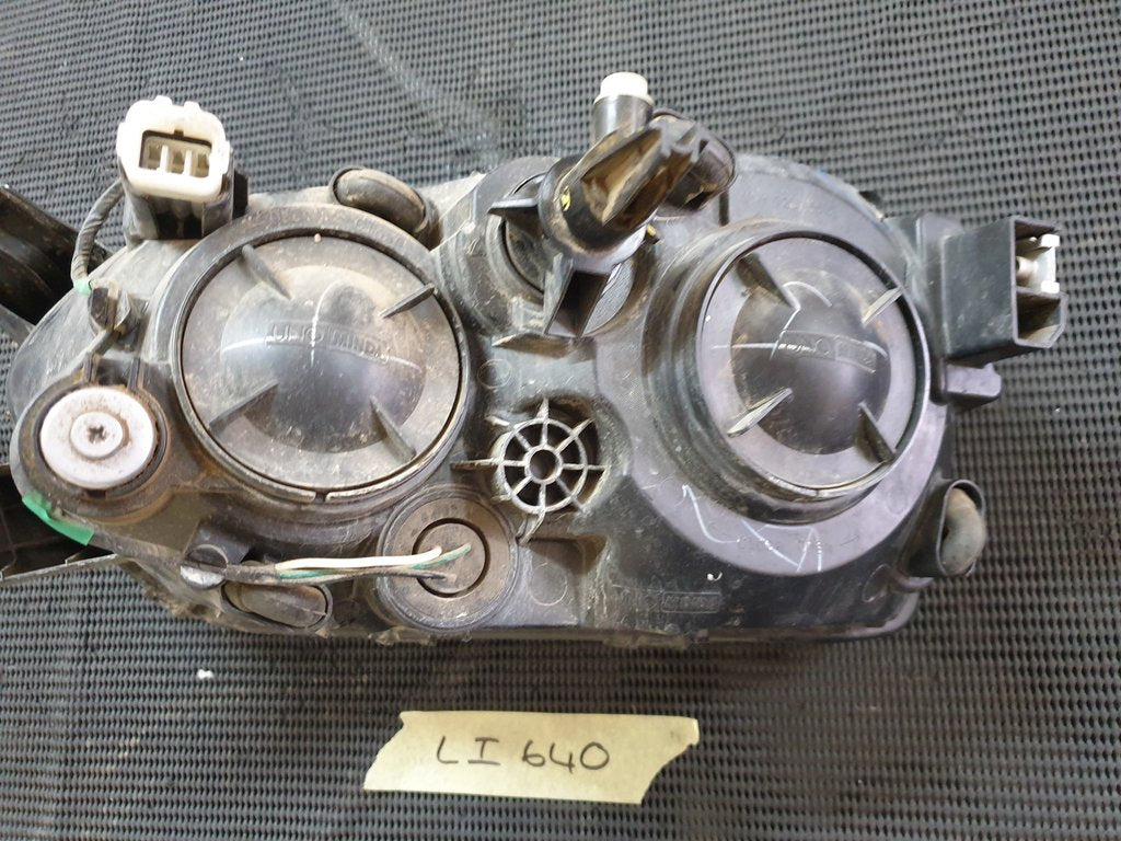 Renault Kwid 2020 Right Headlight