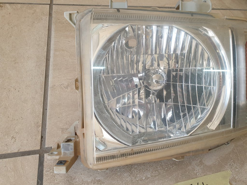 Toyota Land Cruiser Left Headlight