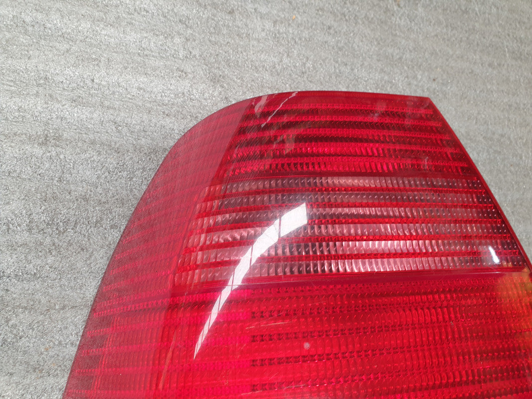 Volkswagen Jetta 4 2005 Left Taillight