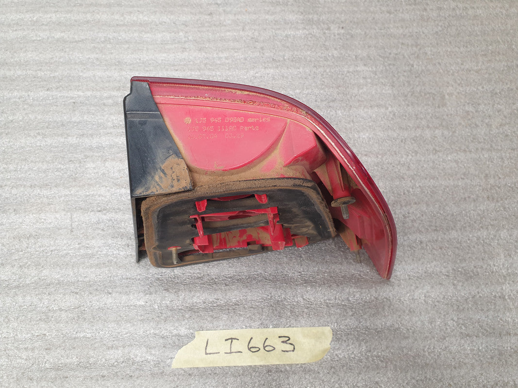 Volkswagen Jetta 4 2005 Left Taillight