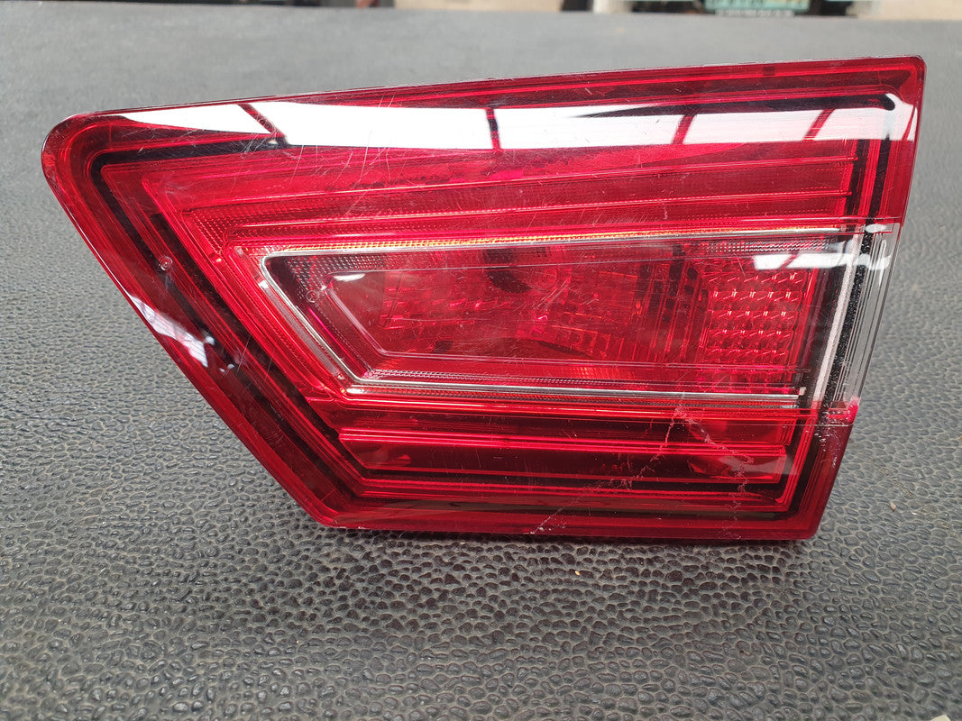 Renault Clio III Right Rear Inner Tail Light