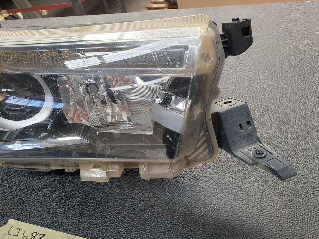 Toyota Hilux GD6 2018 Right Headlight