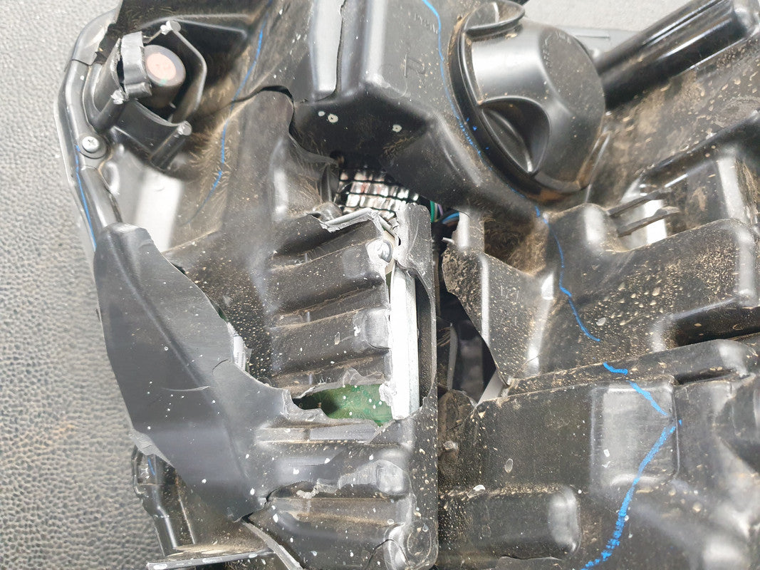 Ford Everest 2024 Right Headlight