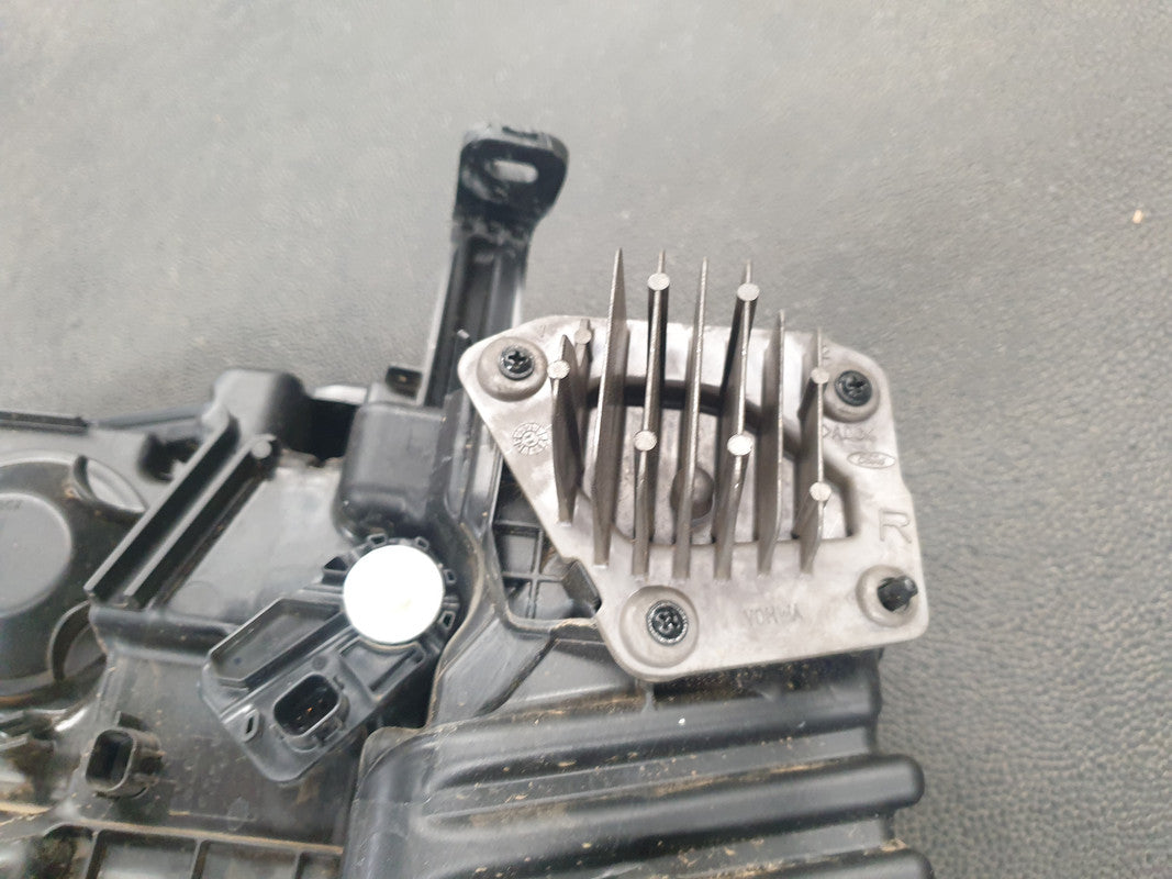 Ford Everest 2024 Right Headlight