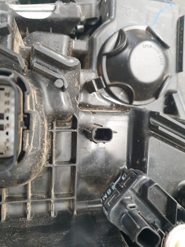 Ford Everest 2024 Right Headlight