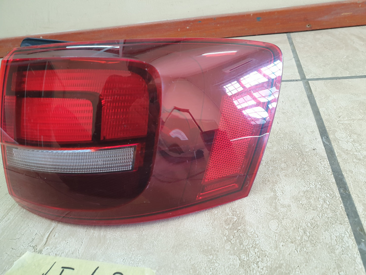 Volkswagen Jetta 2018 Right Rear Taillight