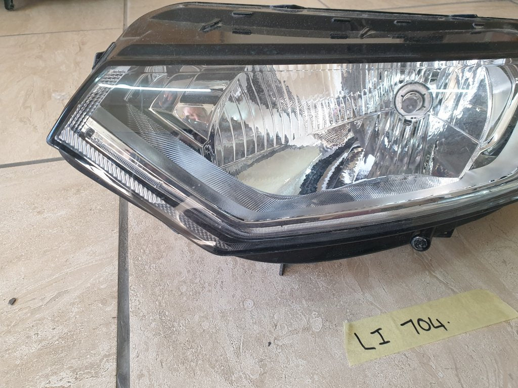 Ford Ecosport ii Left Headlight