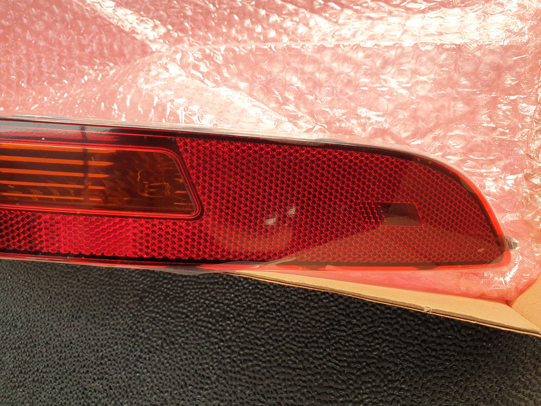 Audi Q3 2015, 2016, 2017, 2018 Right Rear Bumper Taillight