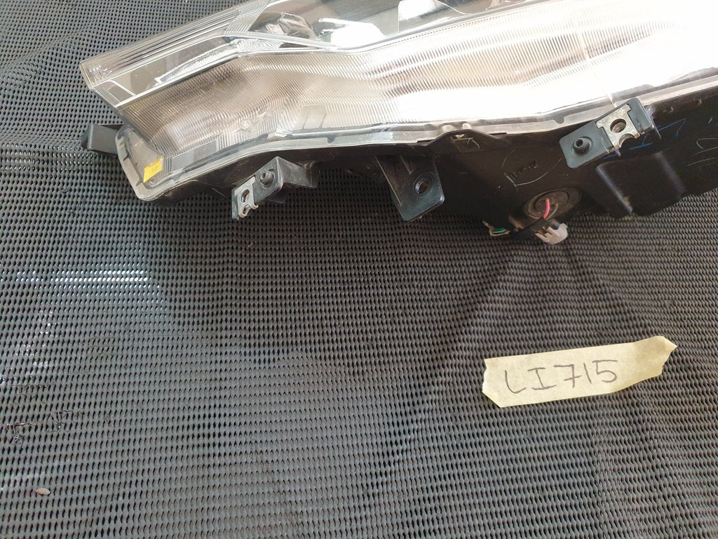 Toyota Rumion Suzuki Ertiga Left Headlight