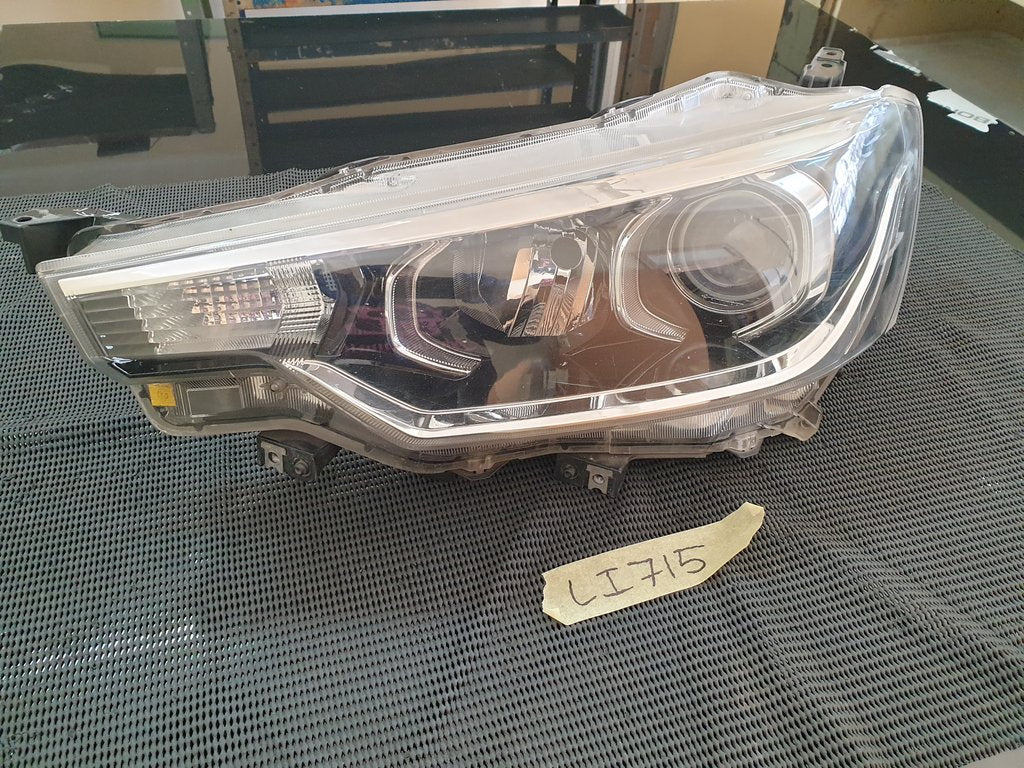 Toyota Rumion Suzuki Ertiga Left Headlight
