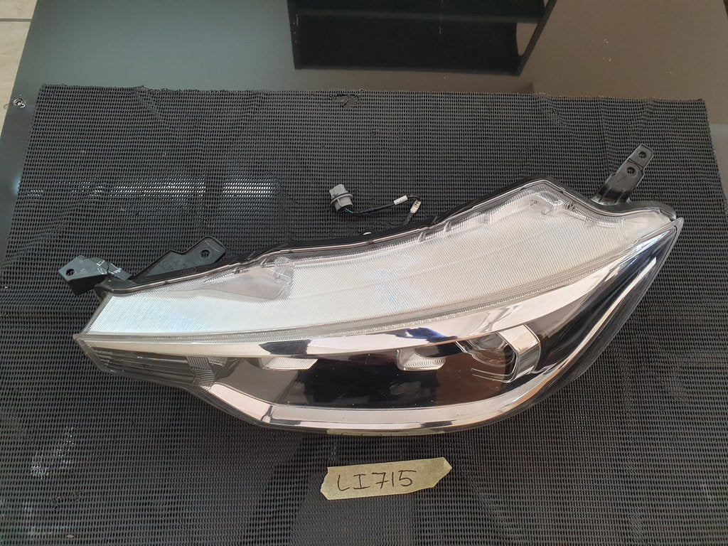 Toyota Rumion Suzuki Ertiga Left Headlight