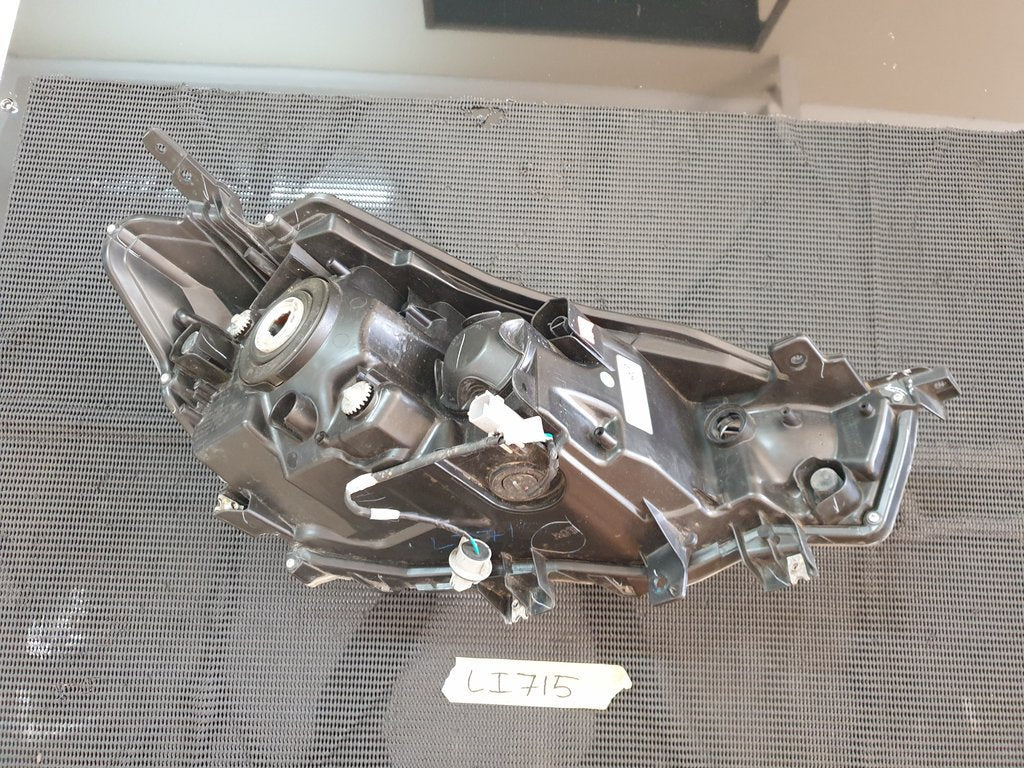 Toyota Rumion Suzuki Ertiga Left Headlight