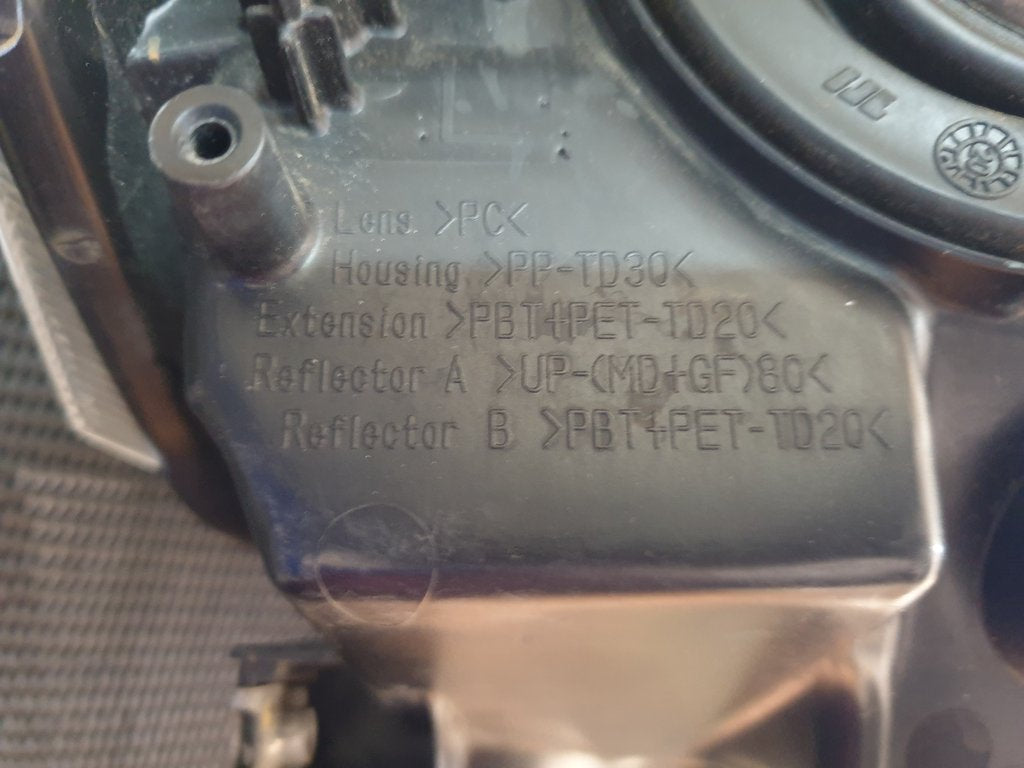 Toyota Rumion Suzuki Ertiga Left Headlight
