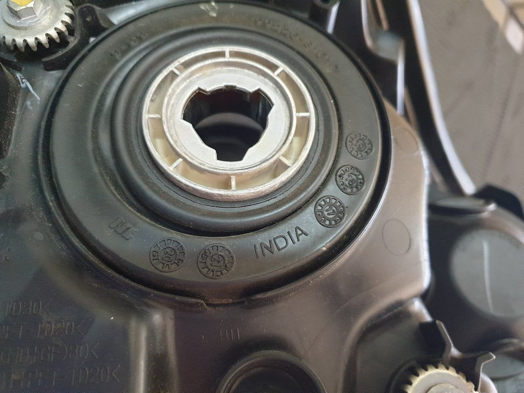 Toyota Rumion Suzuki Ertiga Left Headlight