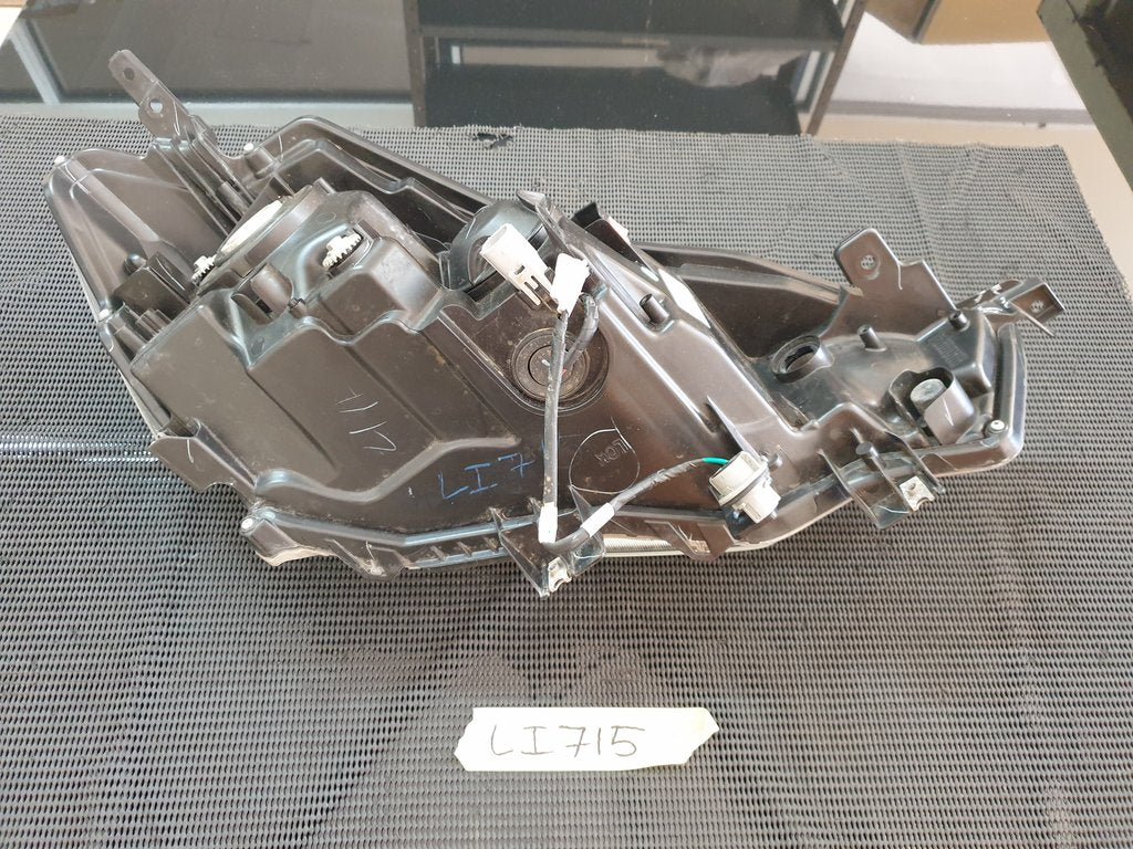 Toyota Rumion Suzuki Ertiga Left Headlight