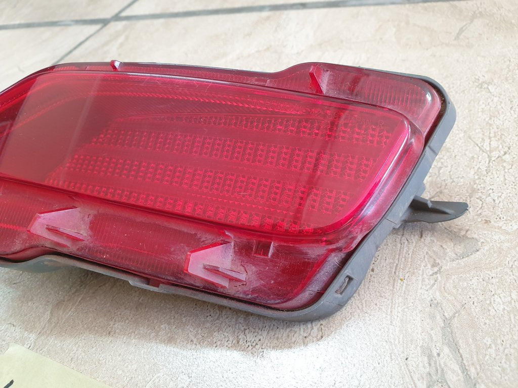 Toyota Rav4 Right Rear Bumper Reflector