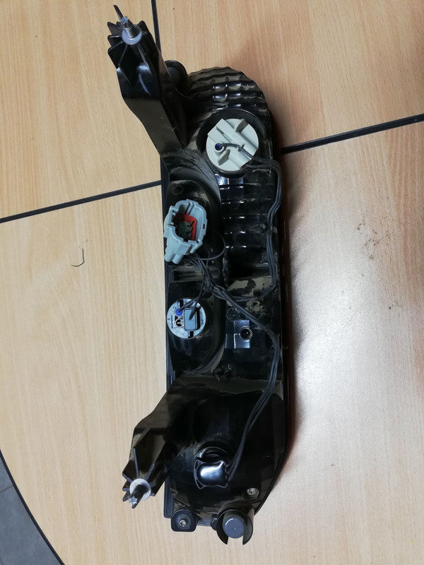 Mercedes-Benz X-Class Left Taillight