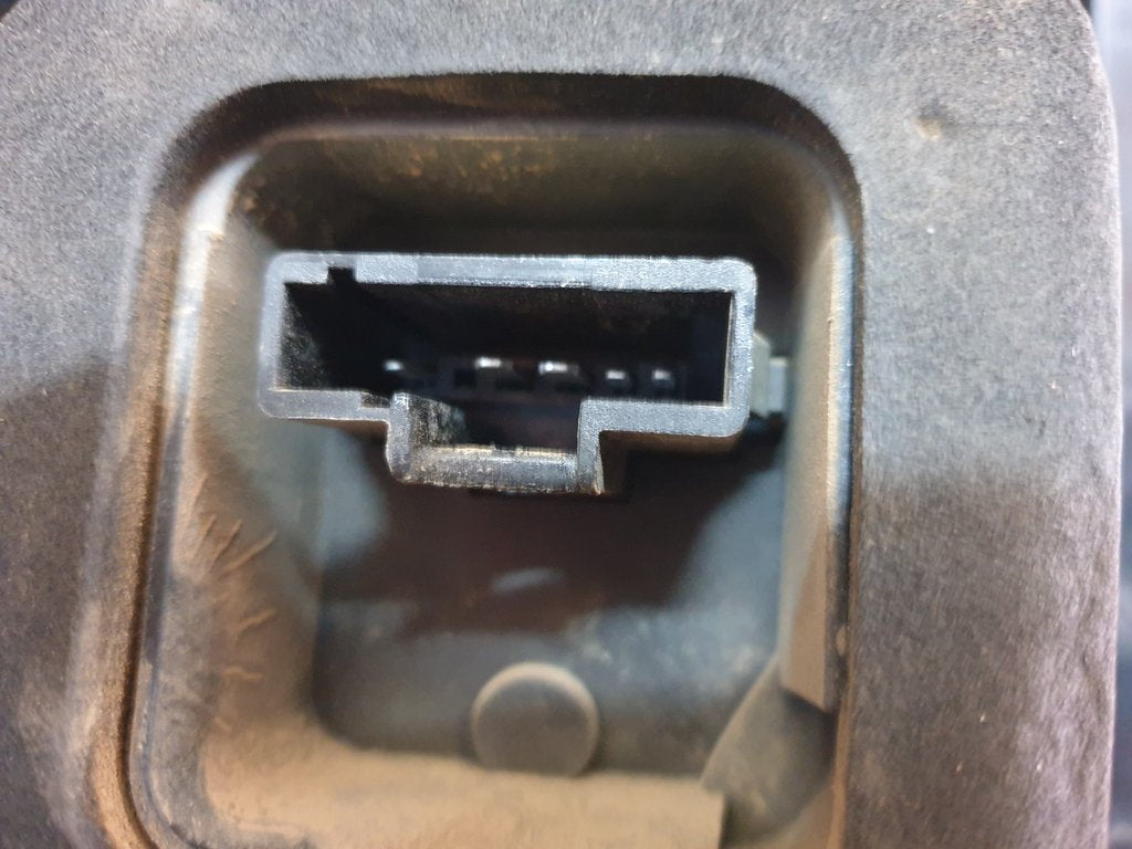 Nissan NP200 Right Taillight