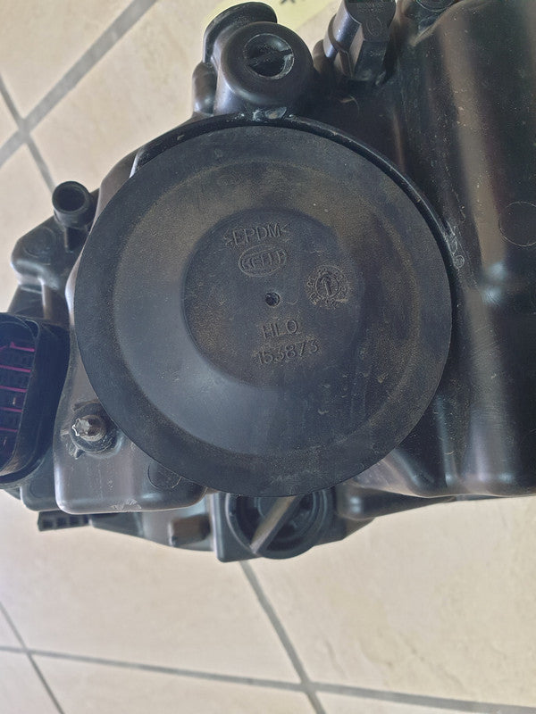 Volkswagen Polo Right Headlight