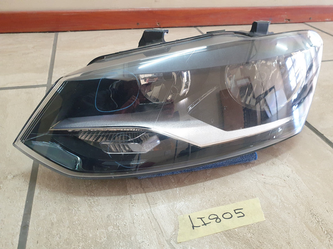 Volkswagen Polo Left Headlight