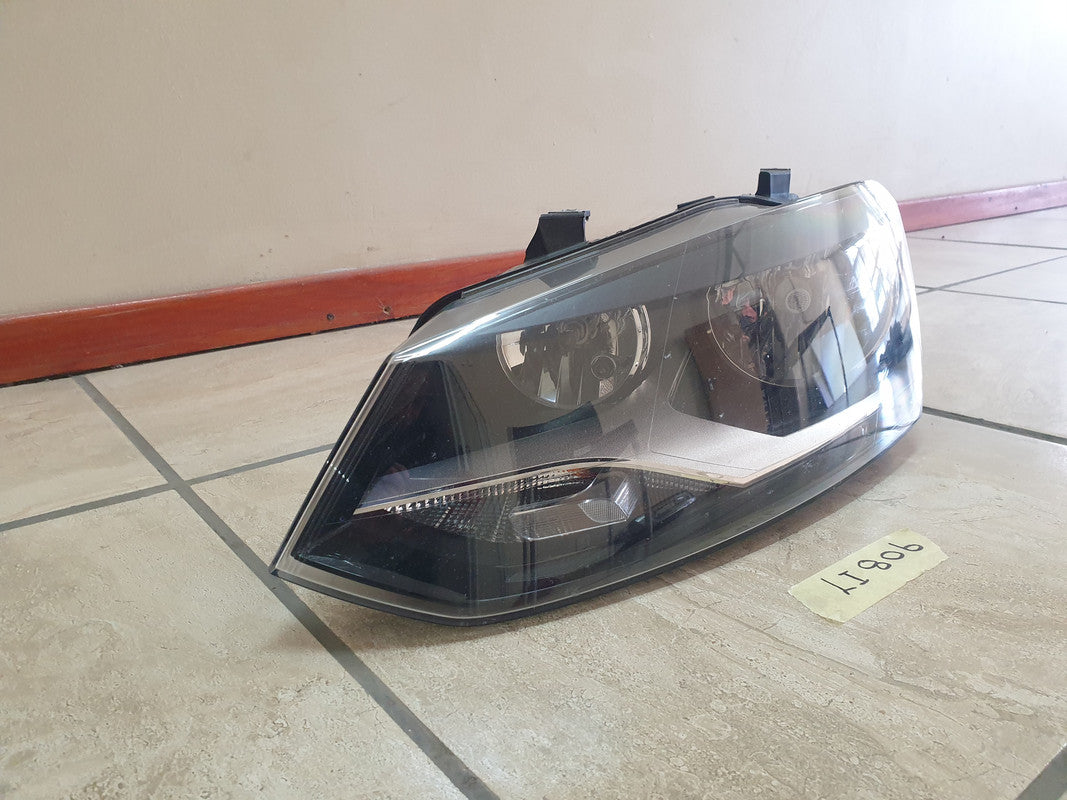 Volkswagen Polo Left Headlight