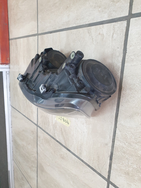 Volkswagen Polo Left Headlight