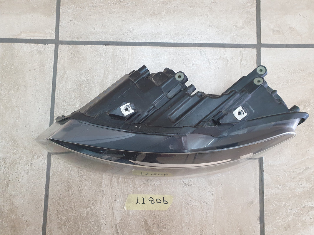Volkswagen Polo Left Headlight
