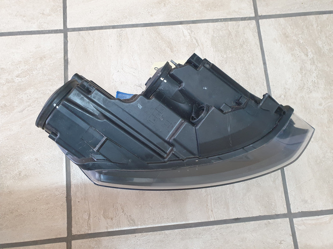 Volkswagen Polo Left Headlight