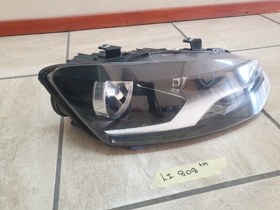 Volkswagen Aftermarket Polo Right Headlight