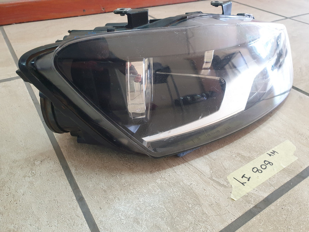 Volkswagen Aftermarket Polo Right Headlight