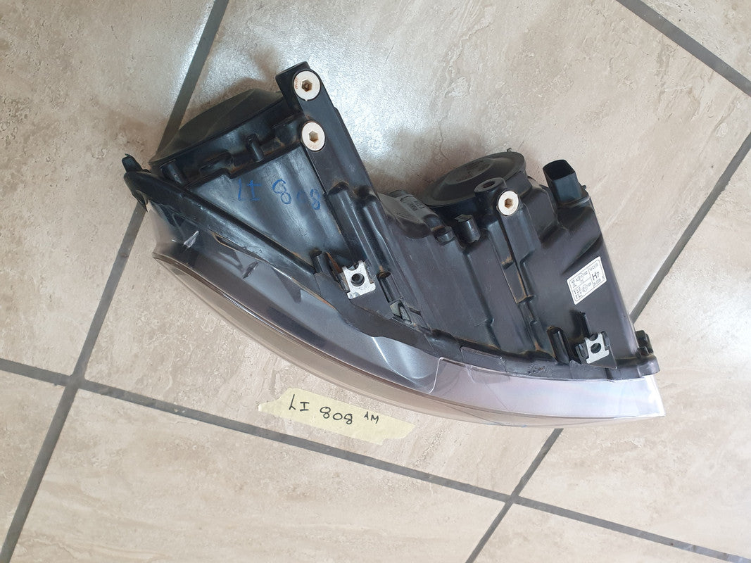Volkswagen Aftermarket Polo Right Headlight