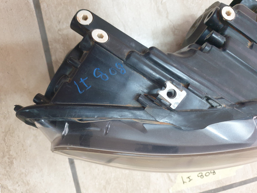 Volkswagen Aftermarket Polo Right Headlight