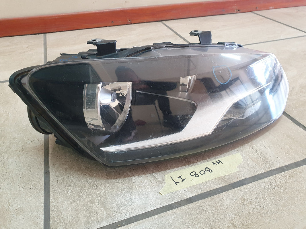 Volkswagen Aftermarket Polo Right Headlight