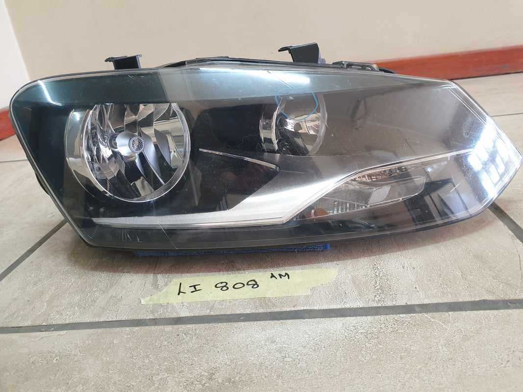 Volkswagen Aftermarket Polo Right Headlight