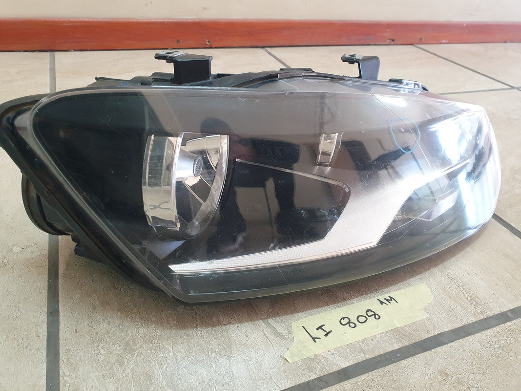Volkswagen Aftermarket Polo Right Headlight