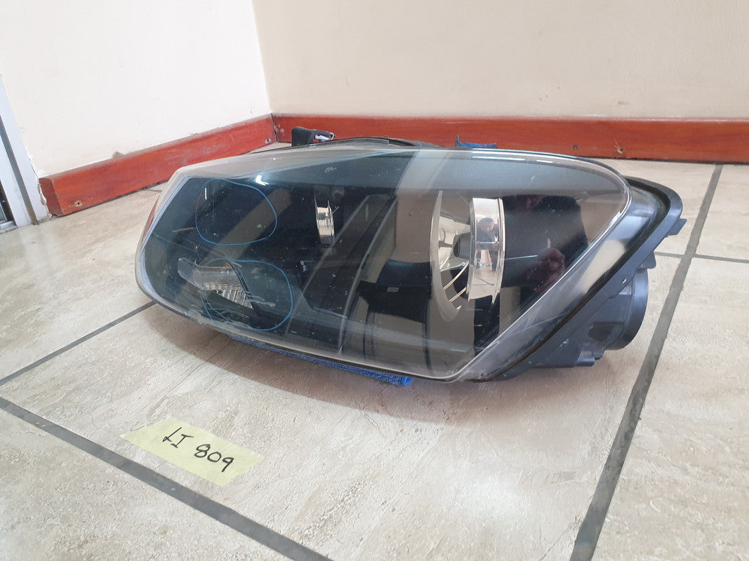 Volkswagen Polo Left Headlight