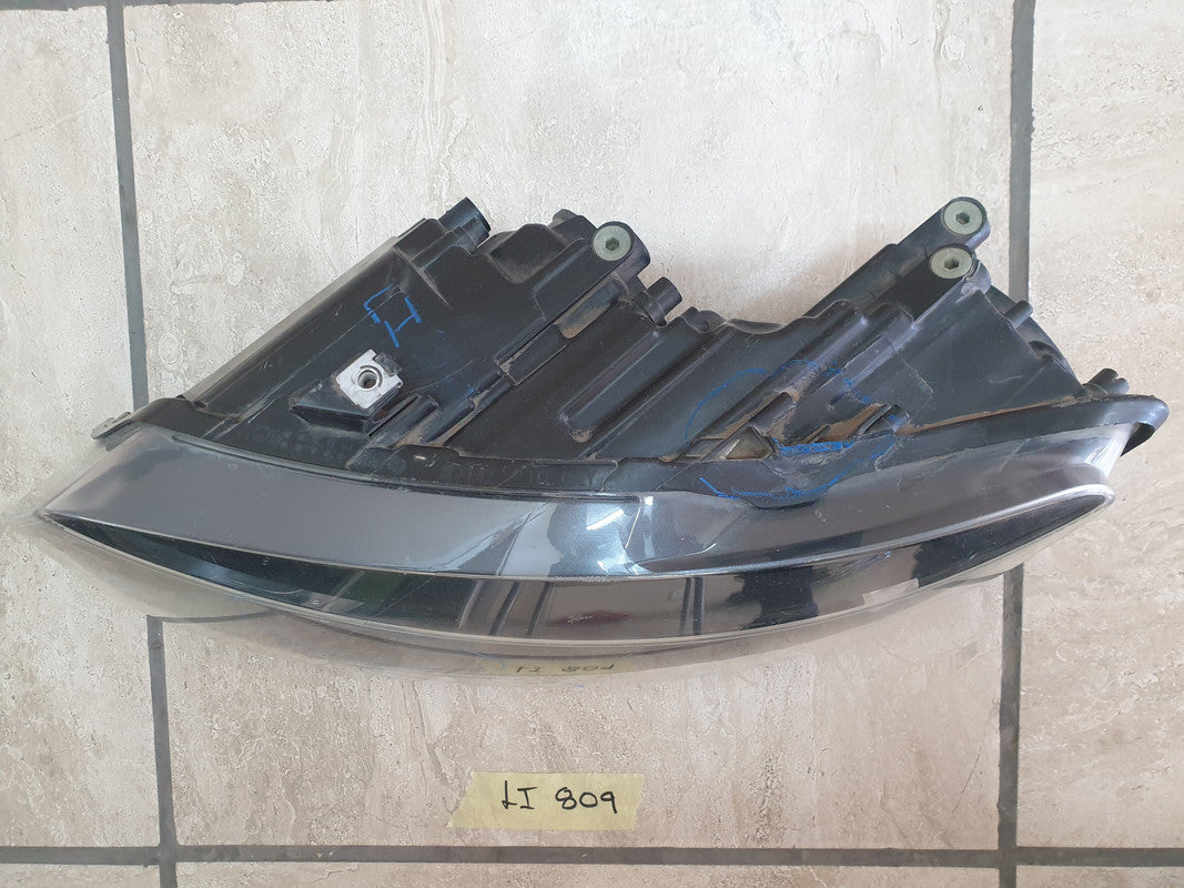 Volkswagen Polo Left Headlight