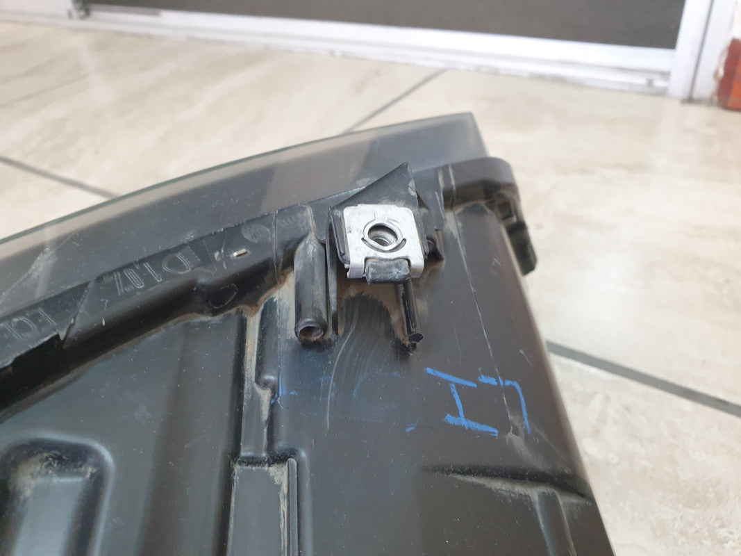 Volkswagen Polo Left Headlight