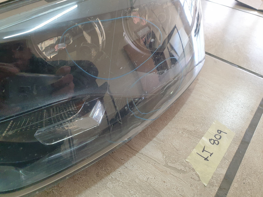 Volkswagen Polo Left Headlight