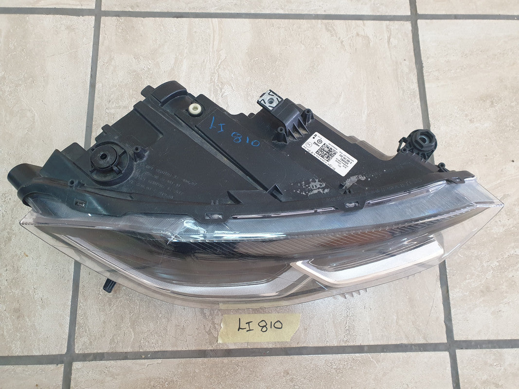 Volkswagen Polo Right Headlight