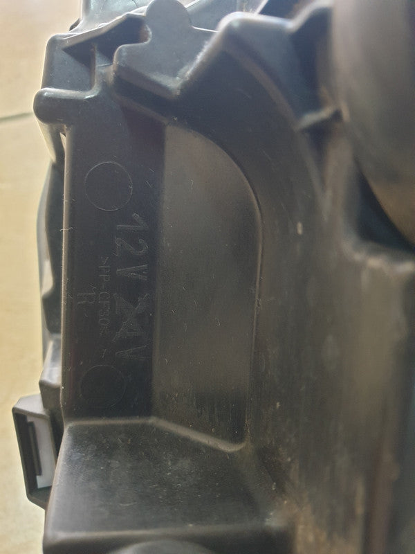 Volkswagen Polo Right Headlight