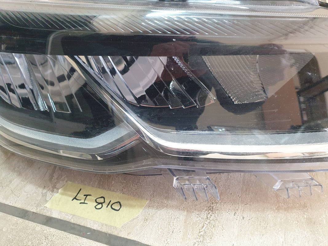 Volkswagen Polo Right Headlight