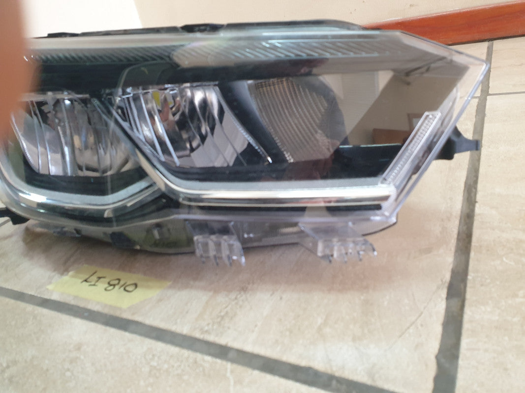 Volkswagen Polo Right Headlight