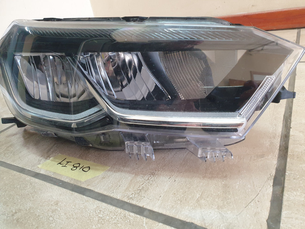 Volkswagen Polo Right Headlight