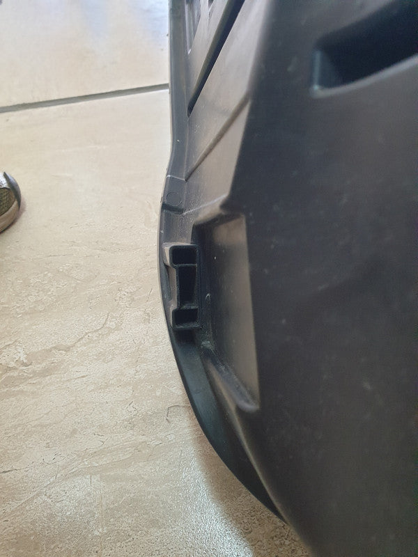 Volkswagen Tiguan Right Headlight