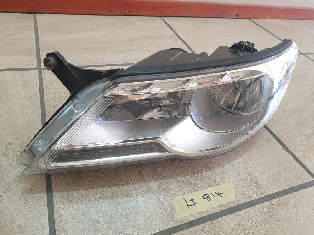Volkswagen Tiguan Left Headlight