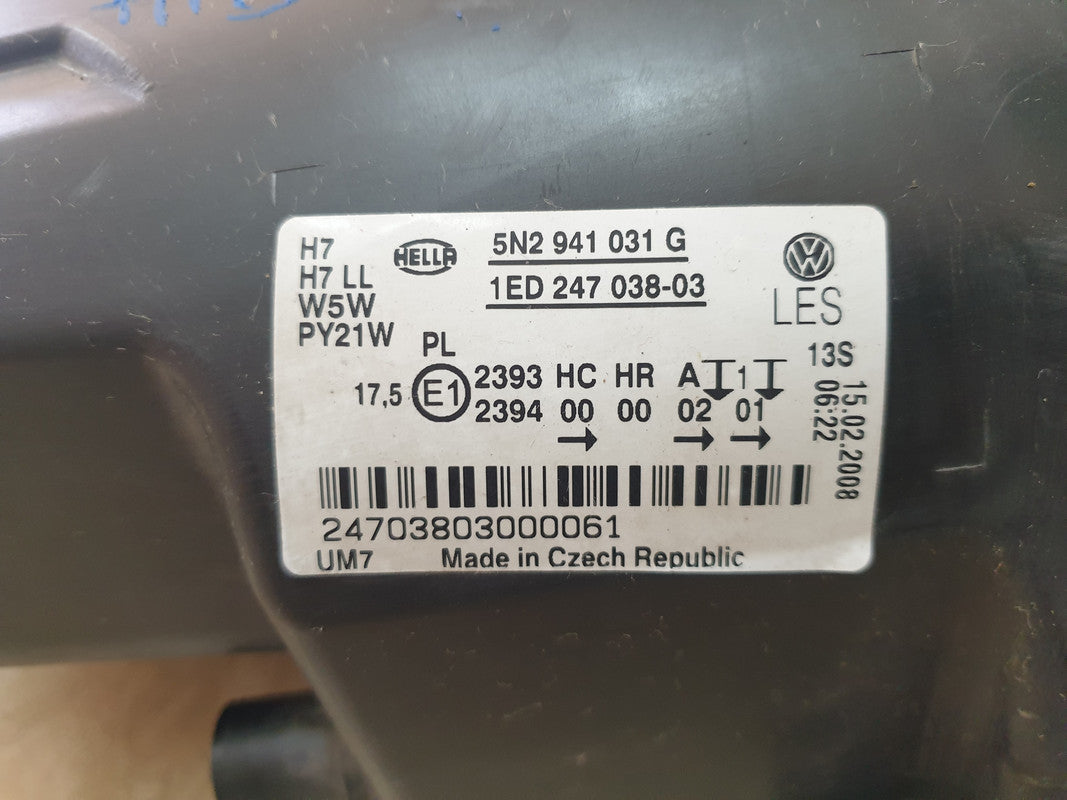 Volkswagen Tiguan Left Headlight