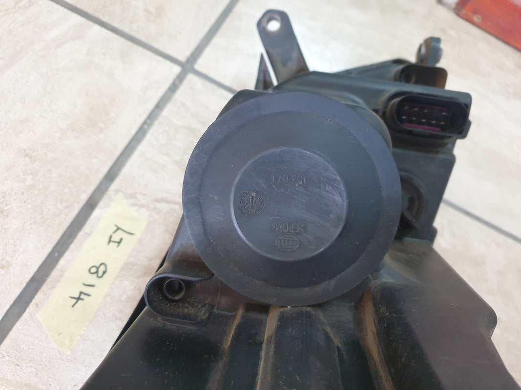Volkswagen Tiguan Left Headlight