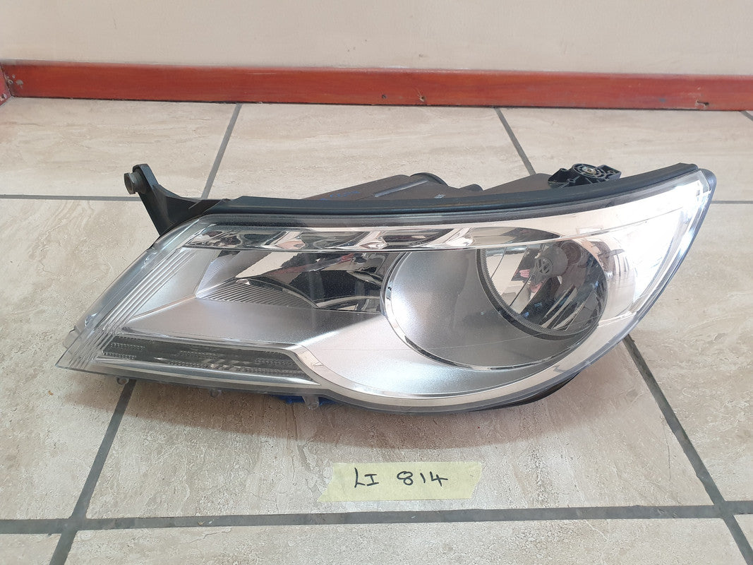 Volkswagen Tiguan Left Headlight
